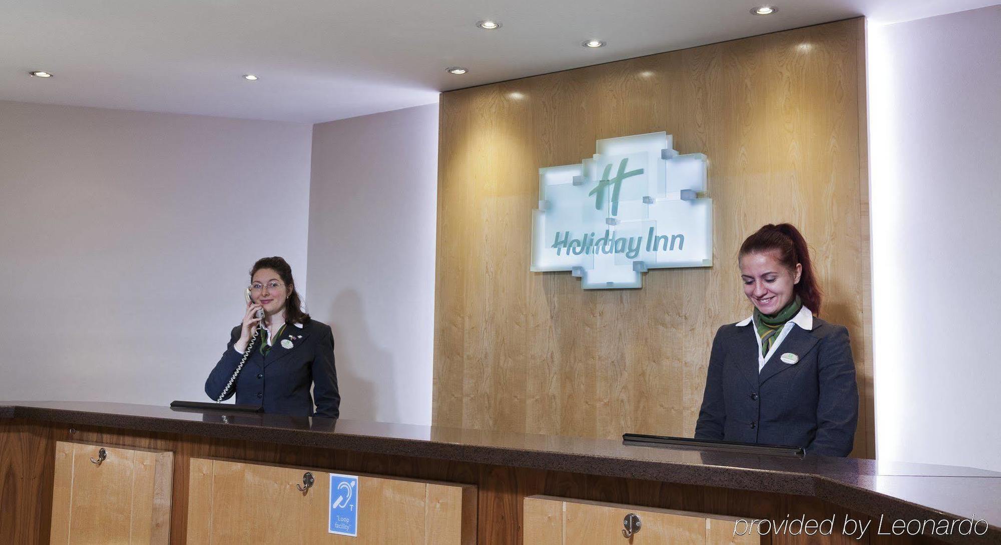 London - Gatwick Airport By Ihg Horley (Surrey)